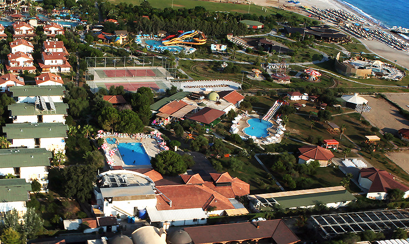 Club Serena Beach